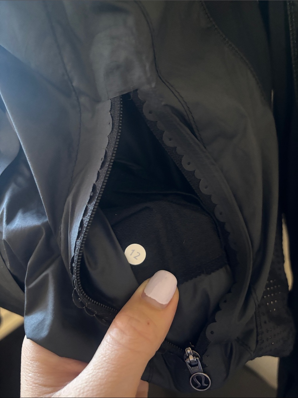 LULULEMON Run jacket - Picture 10 of 11